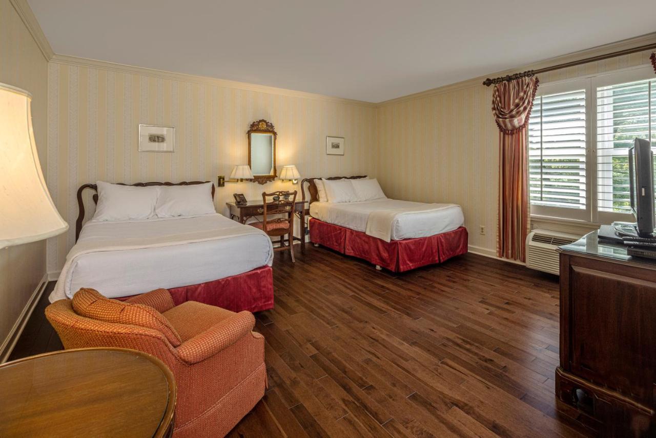 Hotel Baywood Conference And Center