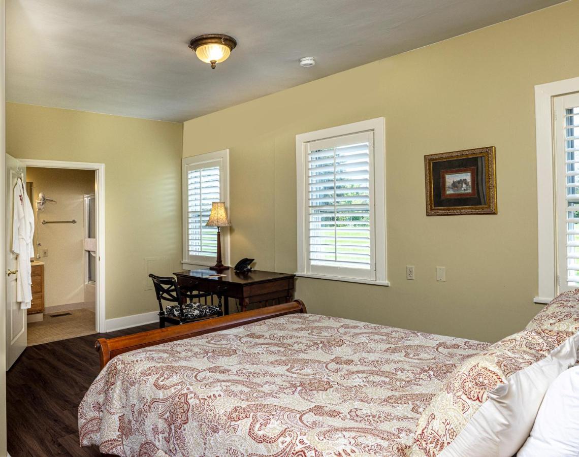 Baywood Conference And Center Hotel Coraopolis