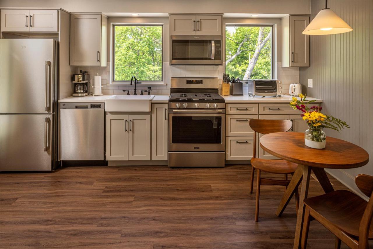 Baywood Conference And Center Hotel 3*